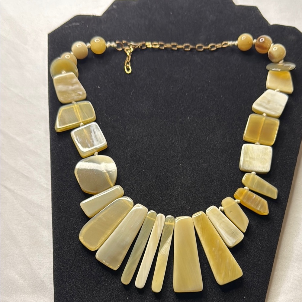Cream Geometric Statement Necklace with Tribal Design - Picture 4 of 5